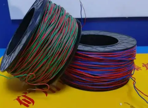 东阳放炮线的主要材质有哪些？不同材质的适用场景有何区别？